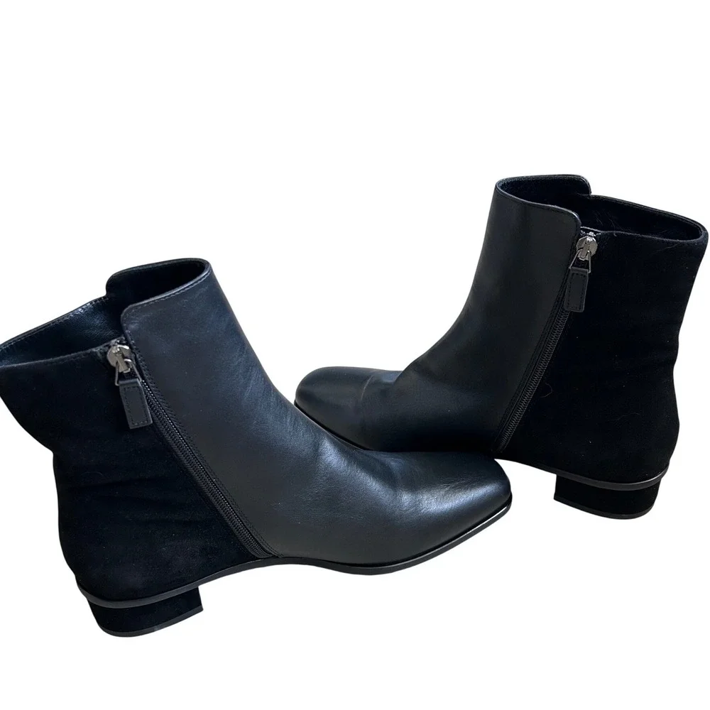Aquatalia Lucia square toe block heel black Leather Boots 9.5 weatherproof city